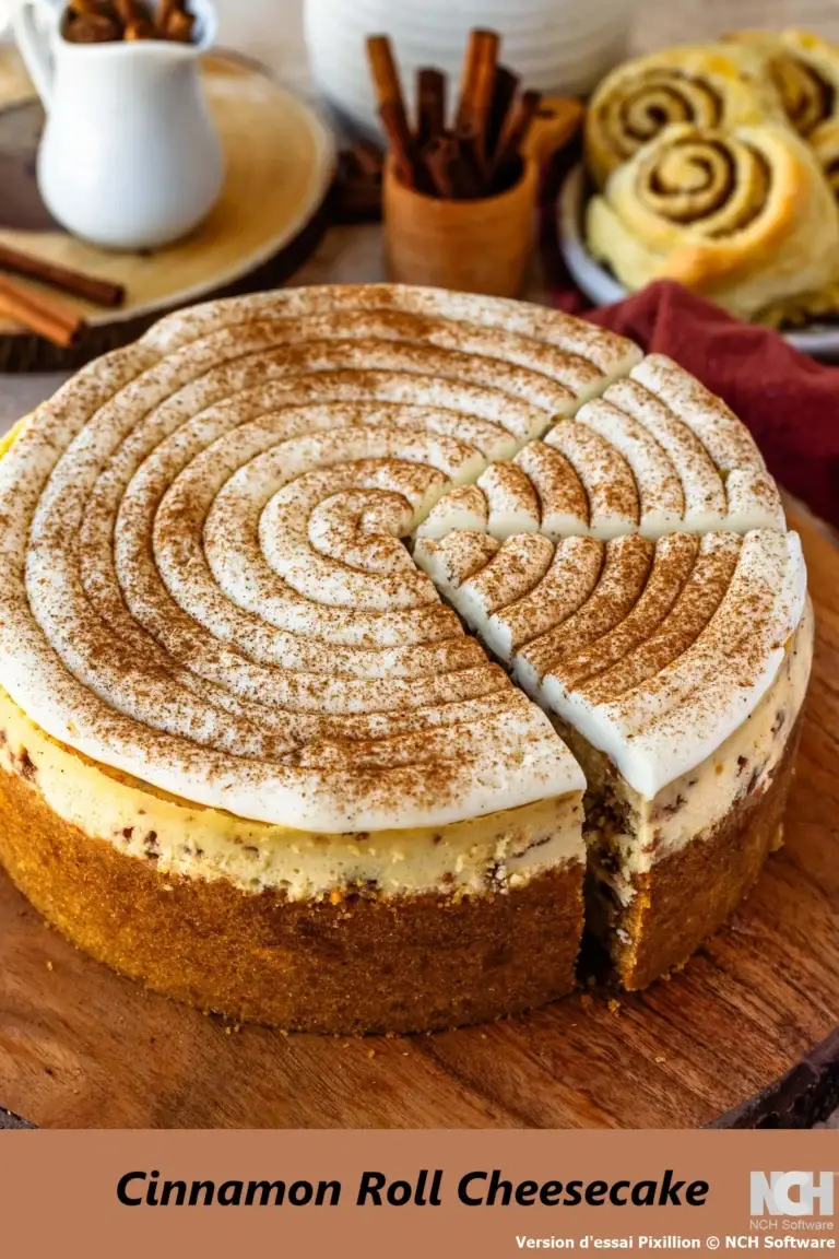 Cinnamon Roll Cheesecake